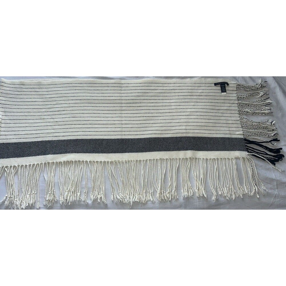 Banana Republic Wool /cashmere Blend White/Gray With Fringes Scarf